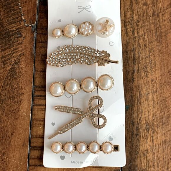 Set of 5 Pearl and Rhinestone Hair Clips - Starfish Scissors Feather Design - Picture 1 of 12